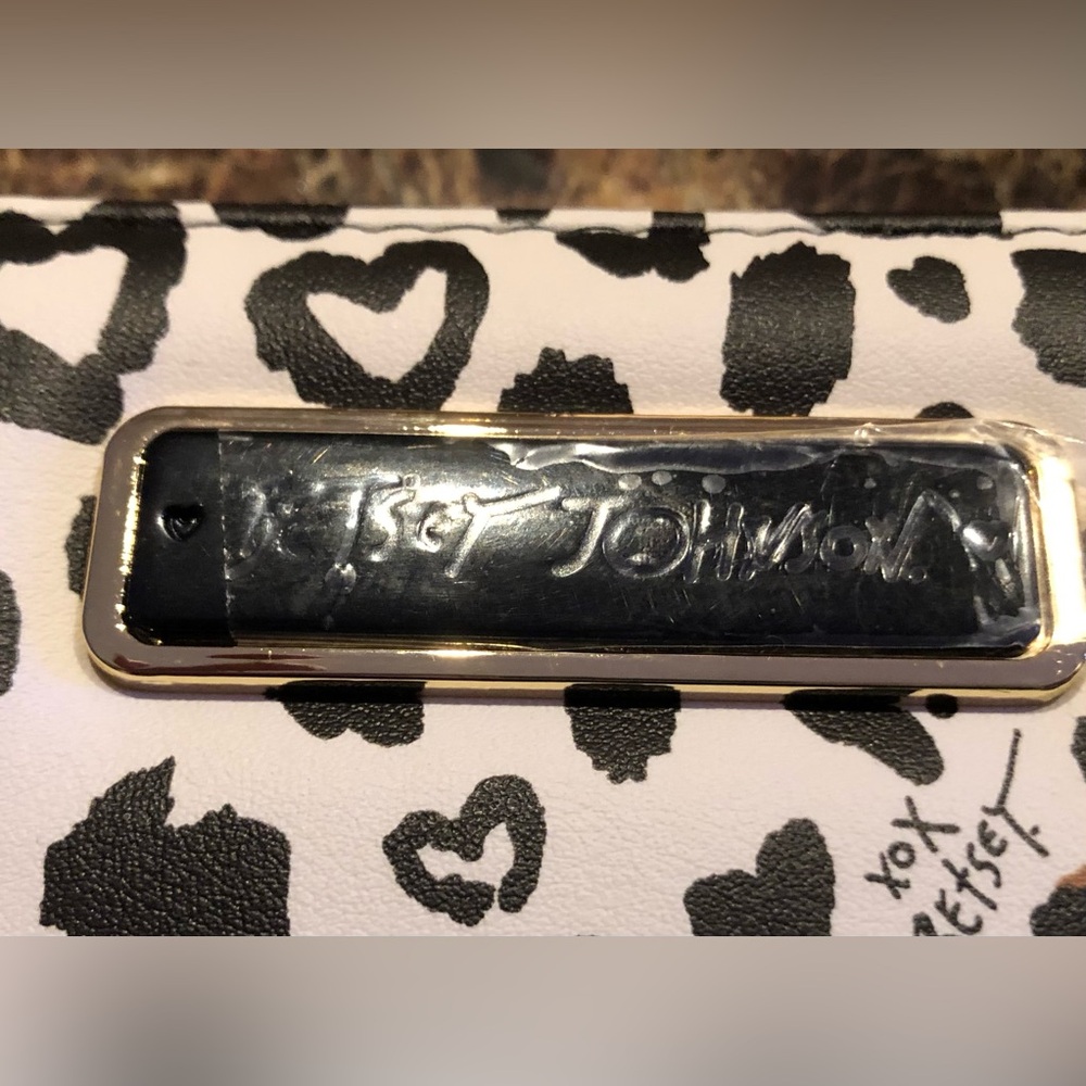 Betsy Johnson brand new cream and black heart long wallet